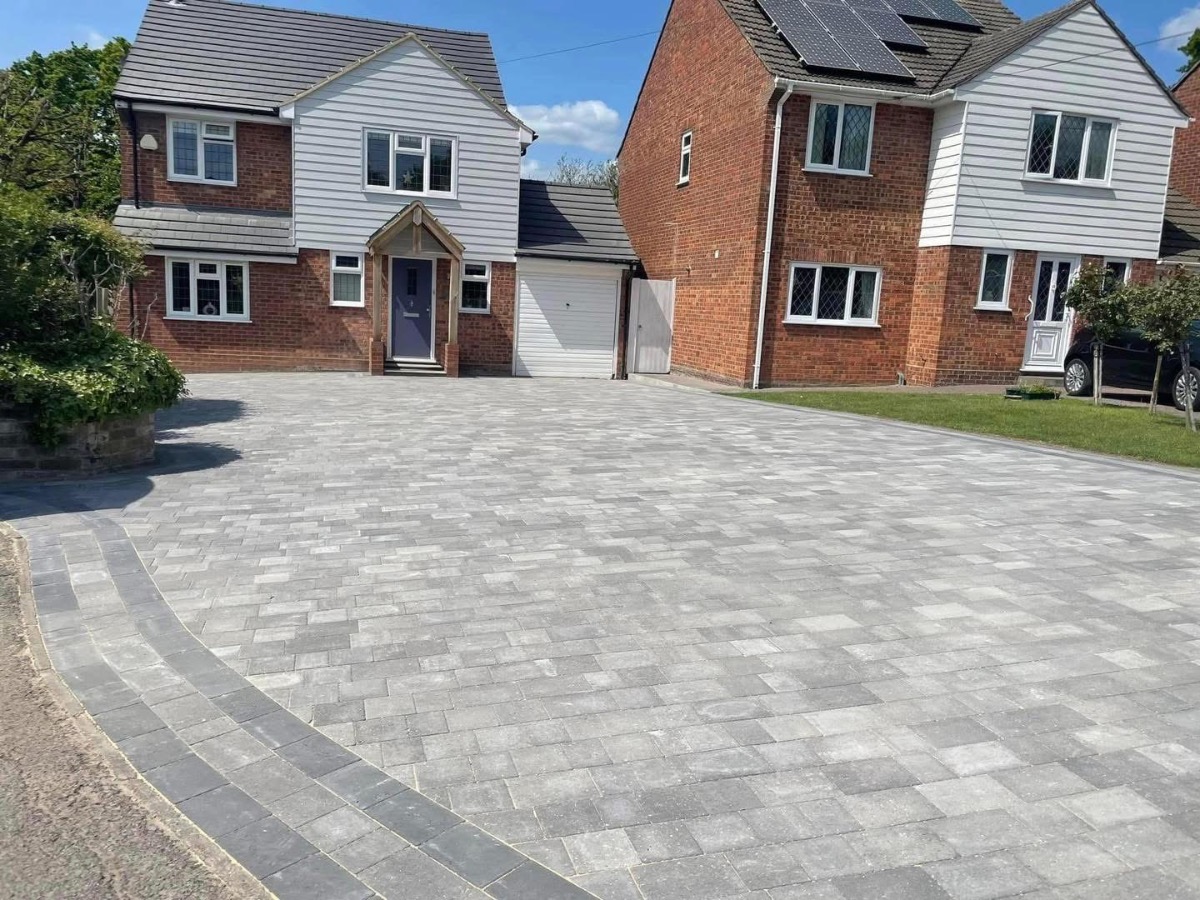 Driveway Specialist: Image 6